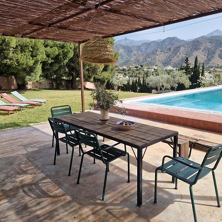 Cortijo Nerja Artist Paradise מראה חיצוני תמונה