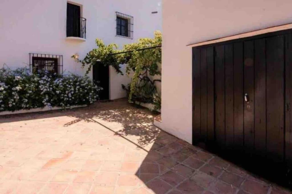Cortijo Nerja Artist Paradise מראה חיצוני תמונה